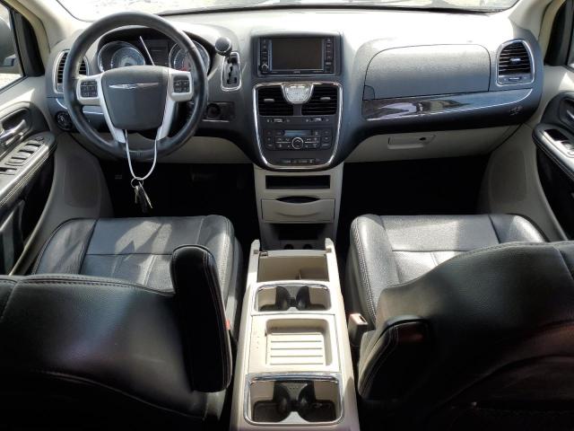 Chrysler Minivan Touring L Image 7