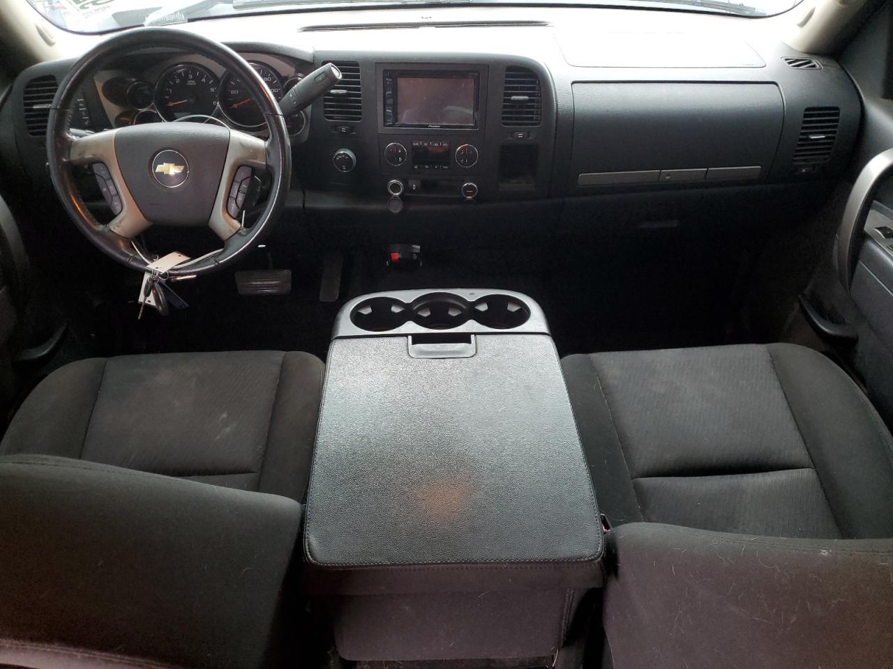 Chevrolet Silverado K1500 Lt Image 6