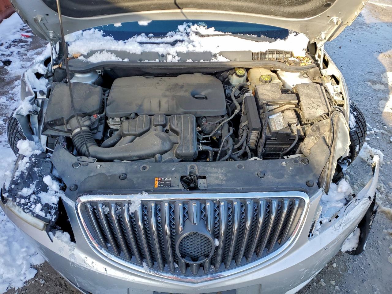 Buick Verano Image 12