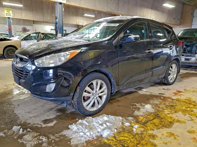  Salvage Hyundai TUCSON
