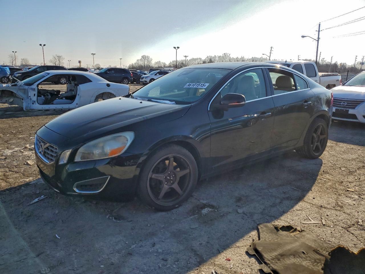 Volvo S60 T6 Image 1