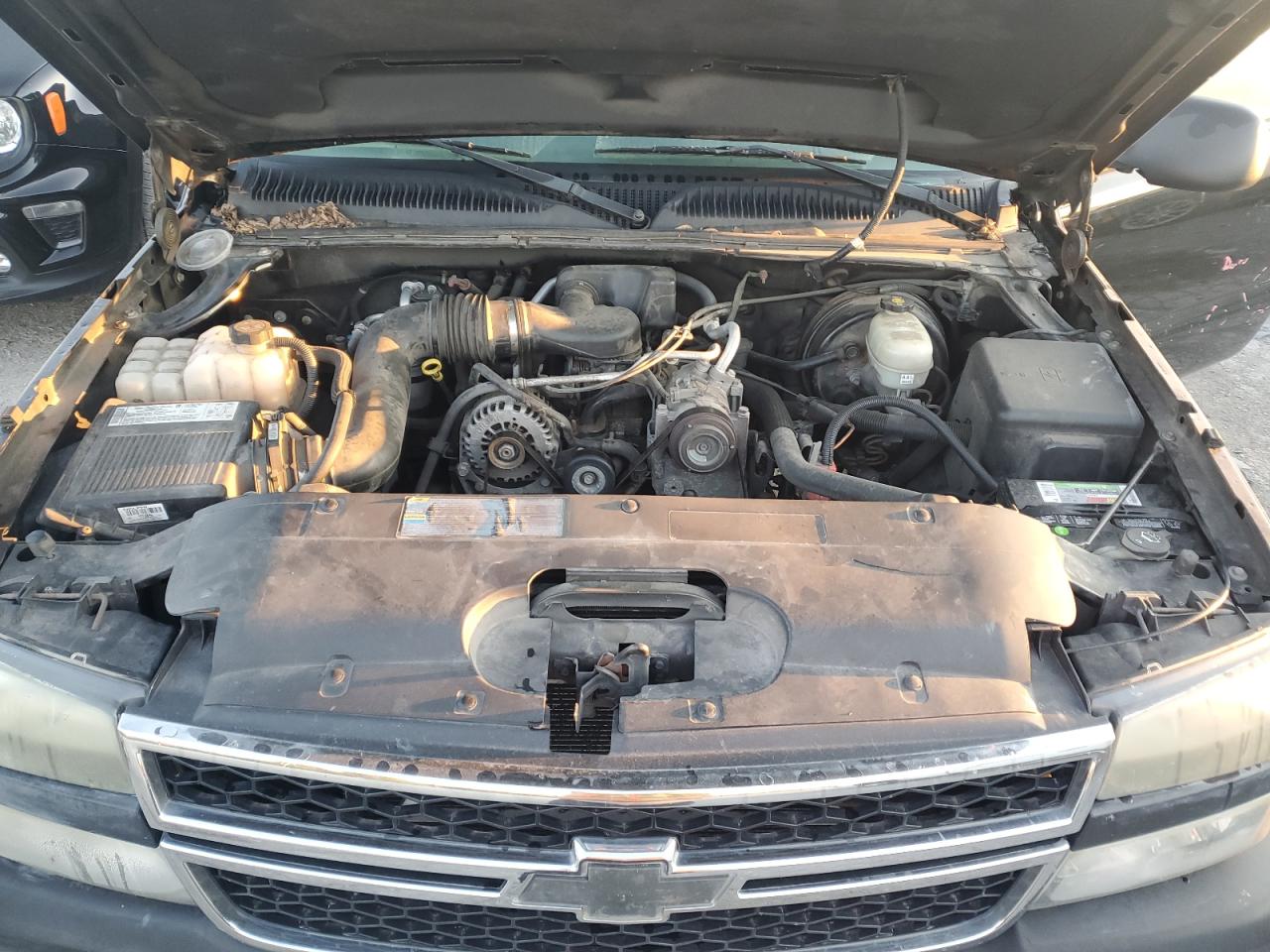 Chevrolet Silverado C1500 Image 11