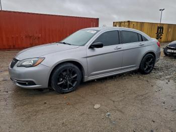  Salvage Chrysler 200
