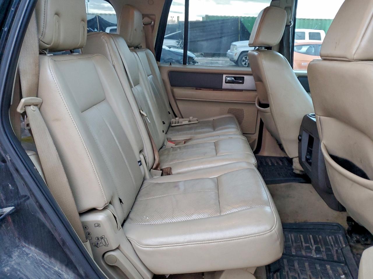 Ford Expedition Eddie Bauer Image 10