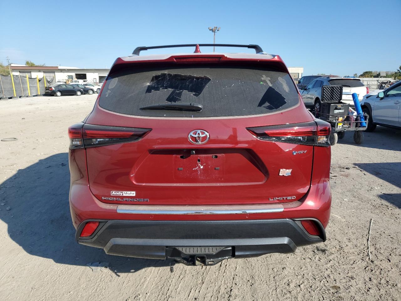 Toyota Highlander Hybrid Limited Image 2