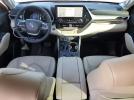 Toyota Highlander Hybrid Limited Image 9