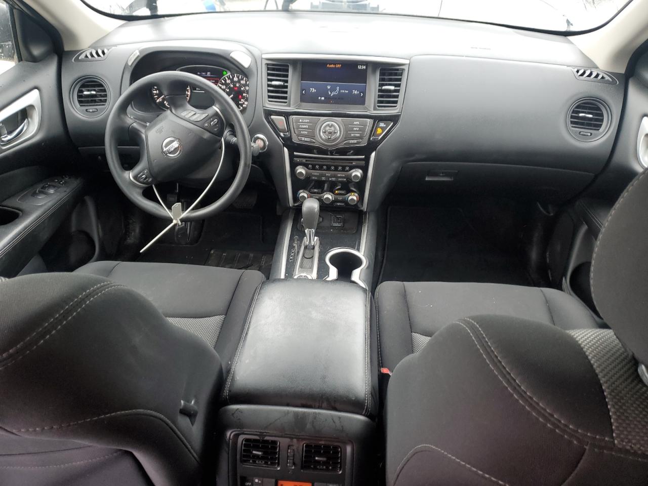 Nissan Pathfinder S Image 12