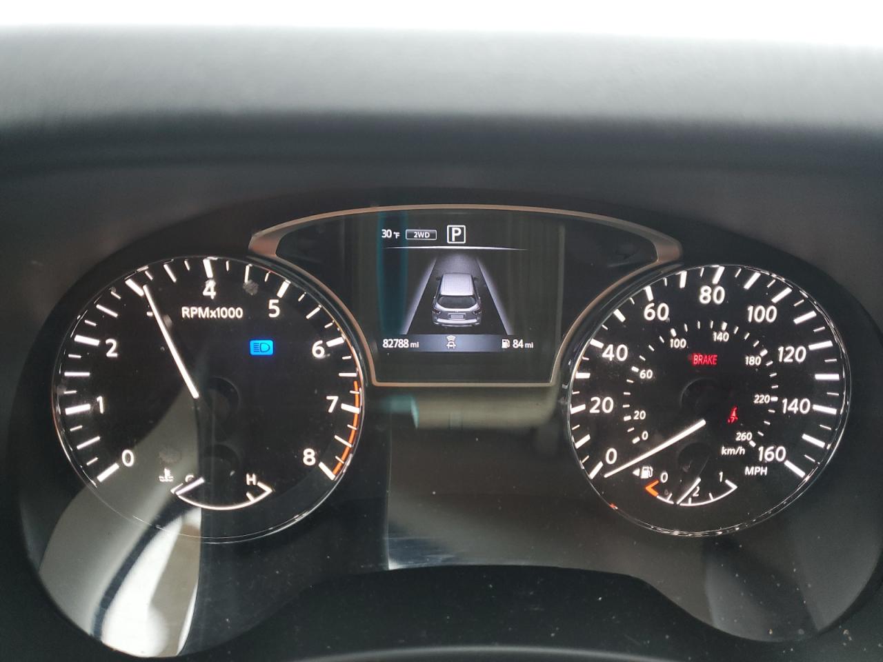 Nissan Pathfinder S Image 7