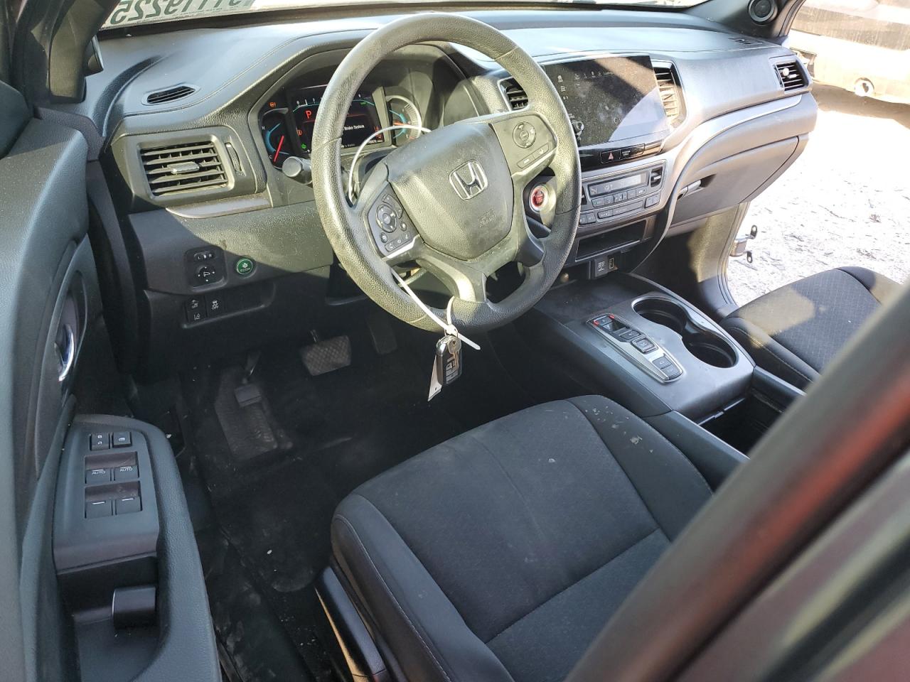 Honda Passport Sport Image 2