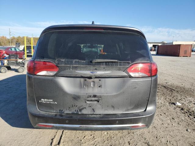 Chrysler Pacifica Touring L Image 7