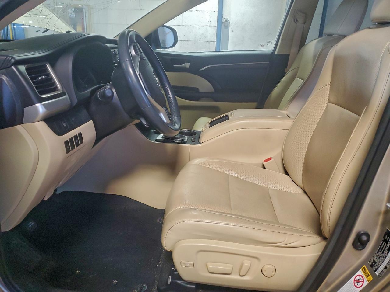 Toyota Highlander Limited Image 6