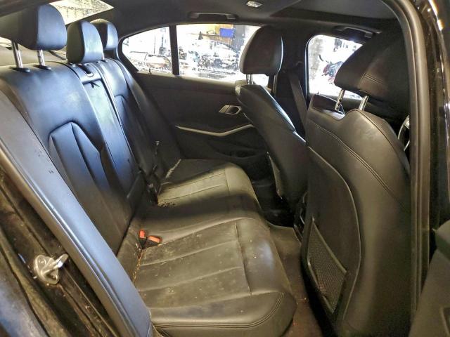 BMW 3 Series Image 11