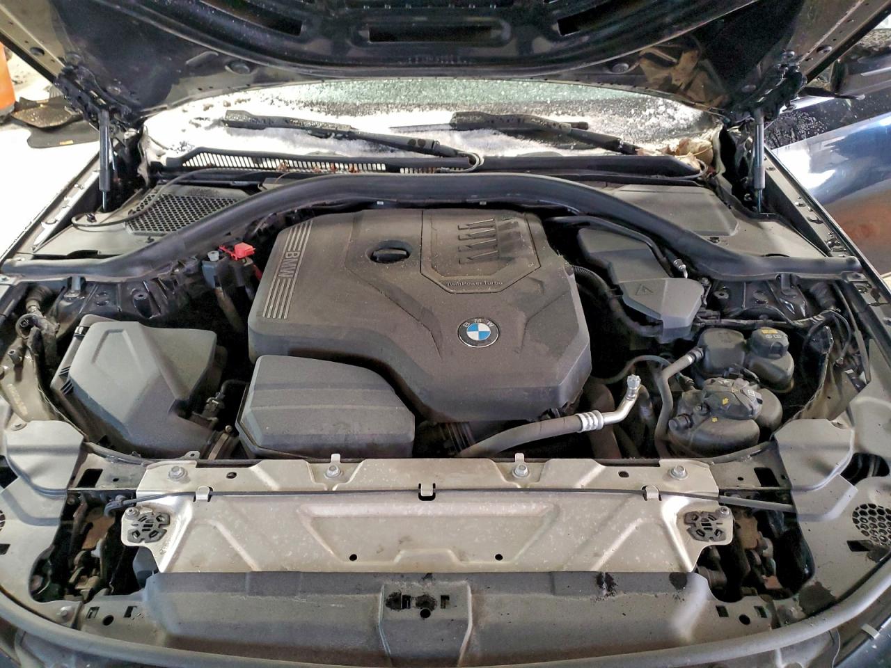 BMW 3 Series Image 6