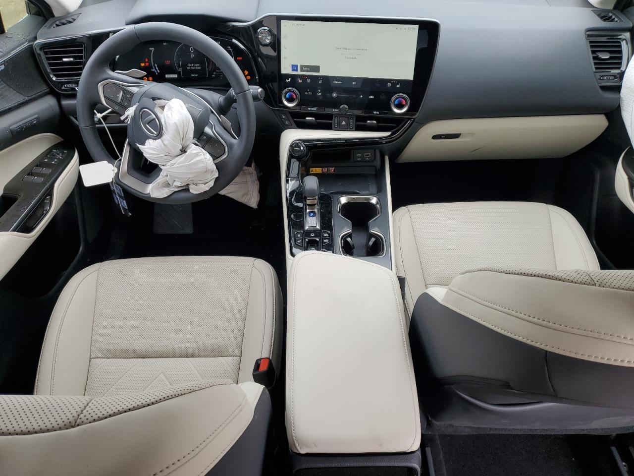 Lexus NX 450h Luxury Image 6