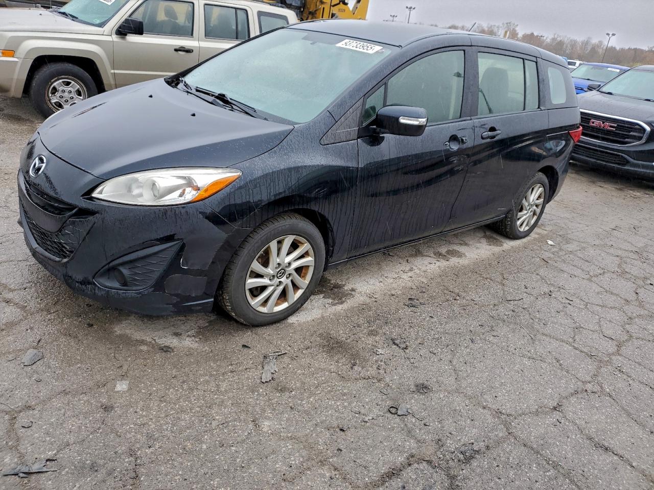 Mazda 5 Sport Image 1