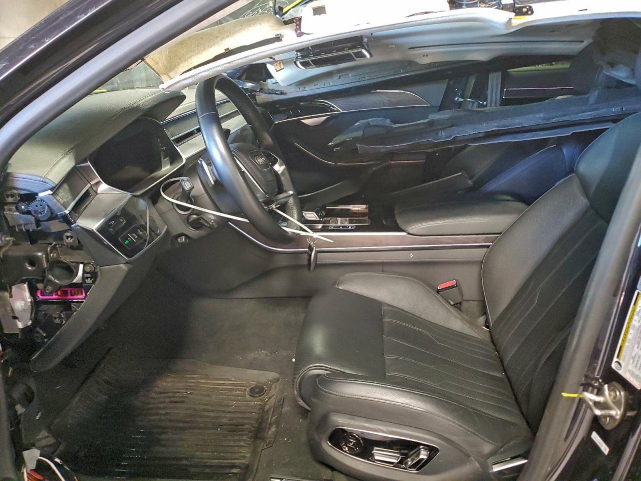 Audi A8 L Image 6