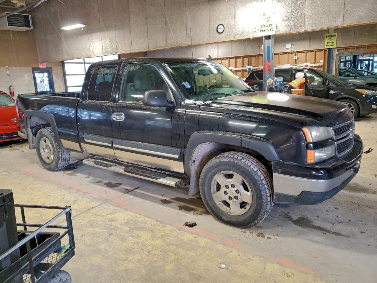 Chevrolet Silverado K1500 Image 4