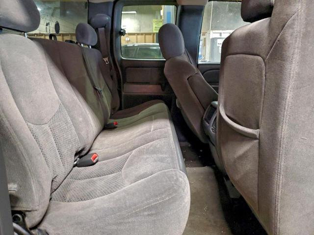 Chevrolet Silverado K1500 Image 5