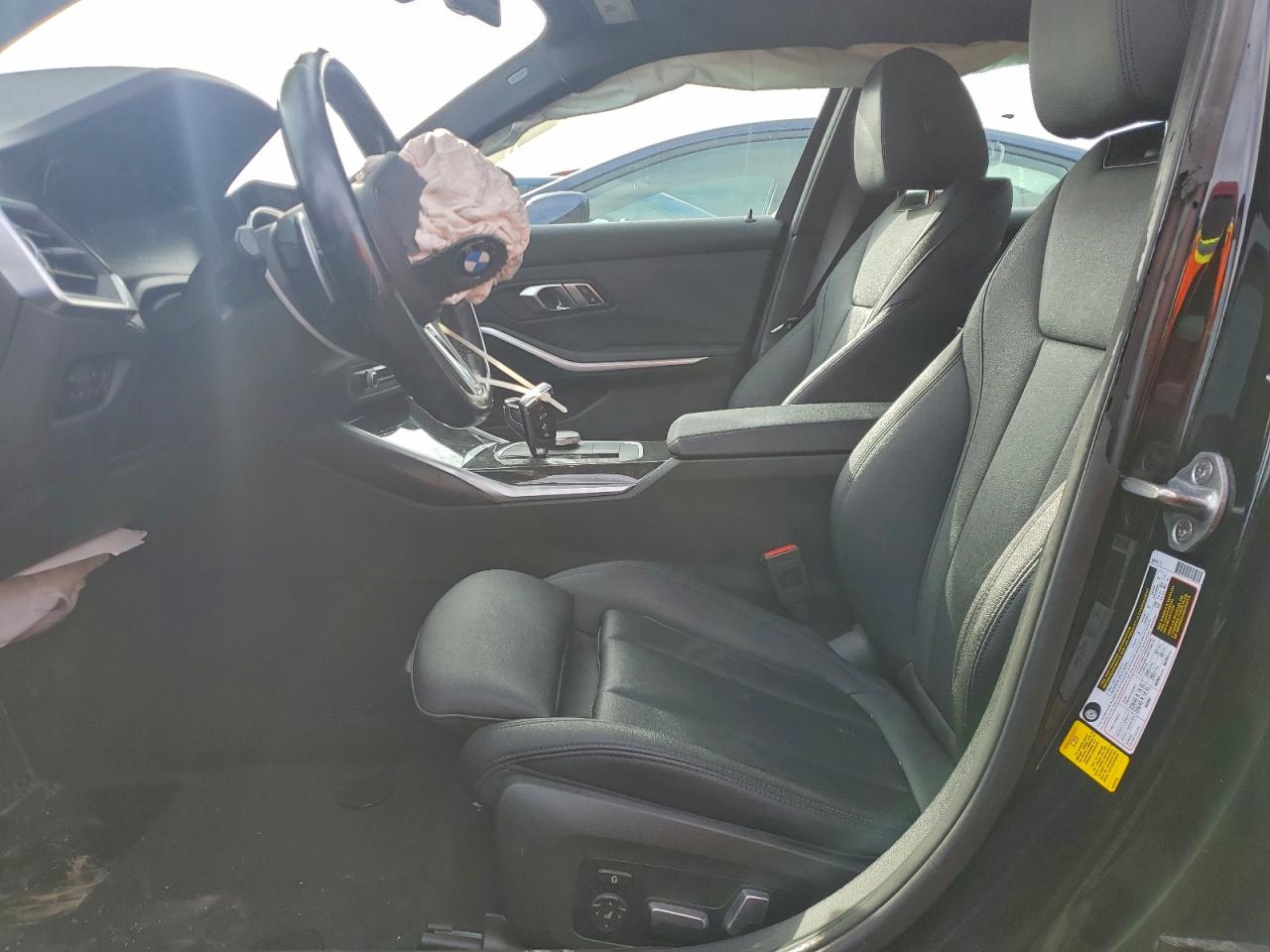 BMW 3 Series Image 2