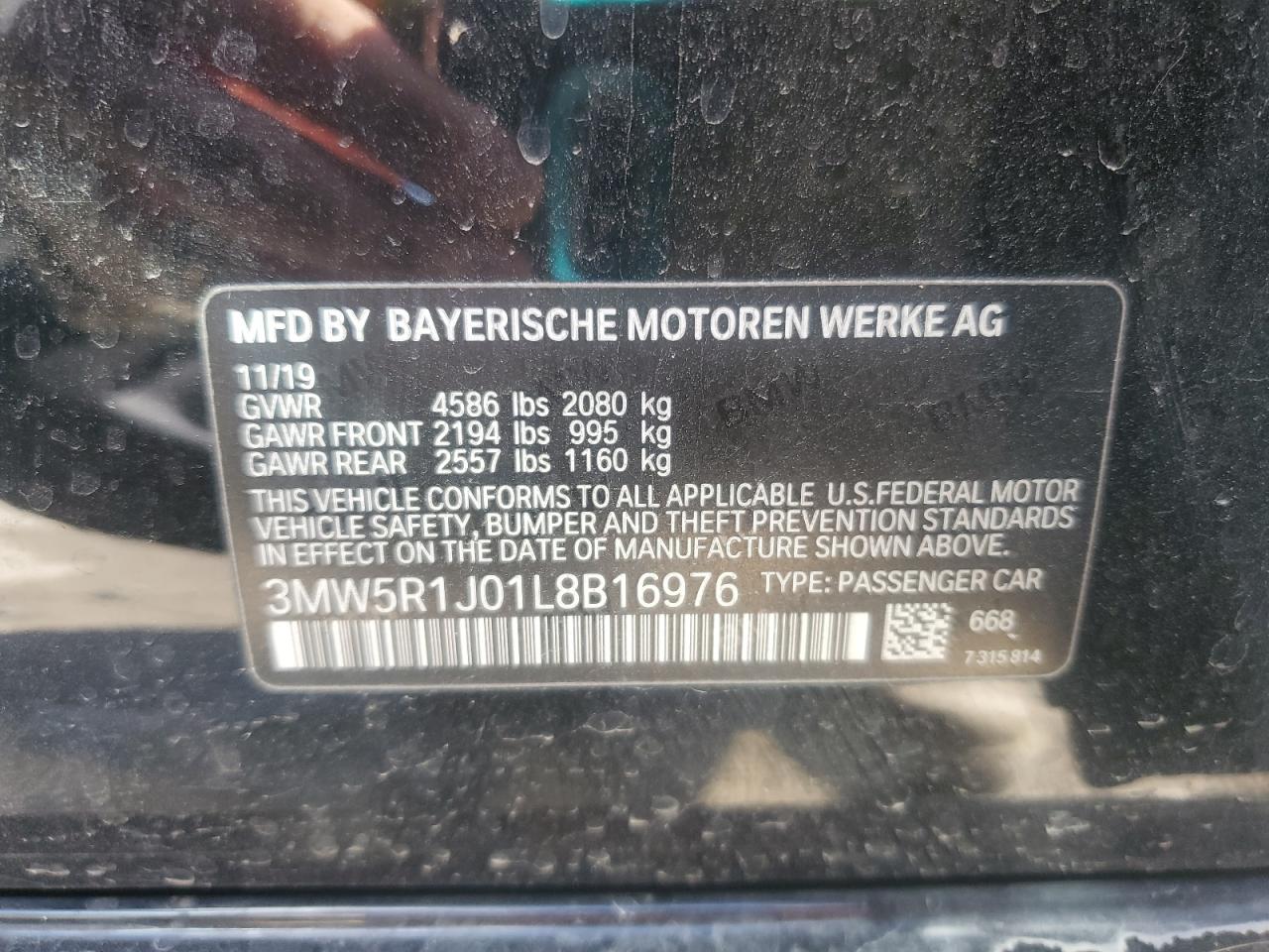 BMW 3 Series Image 11