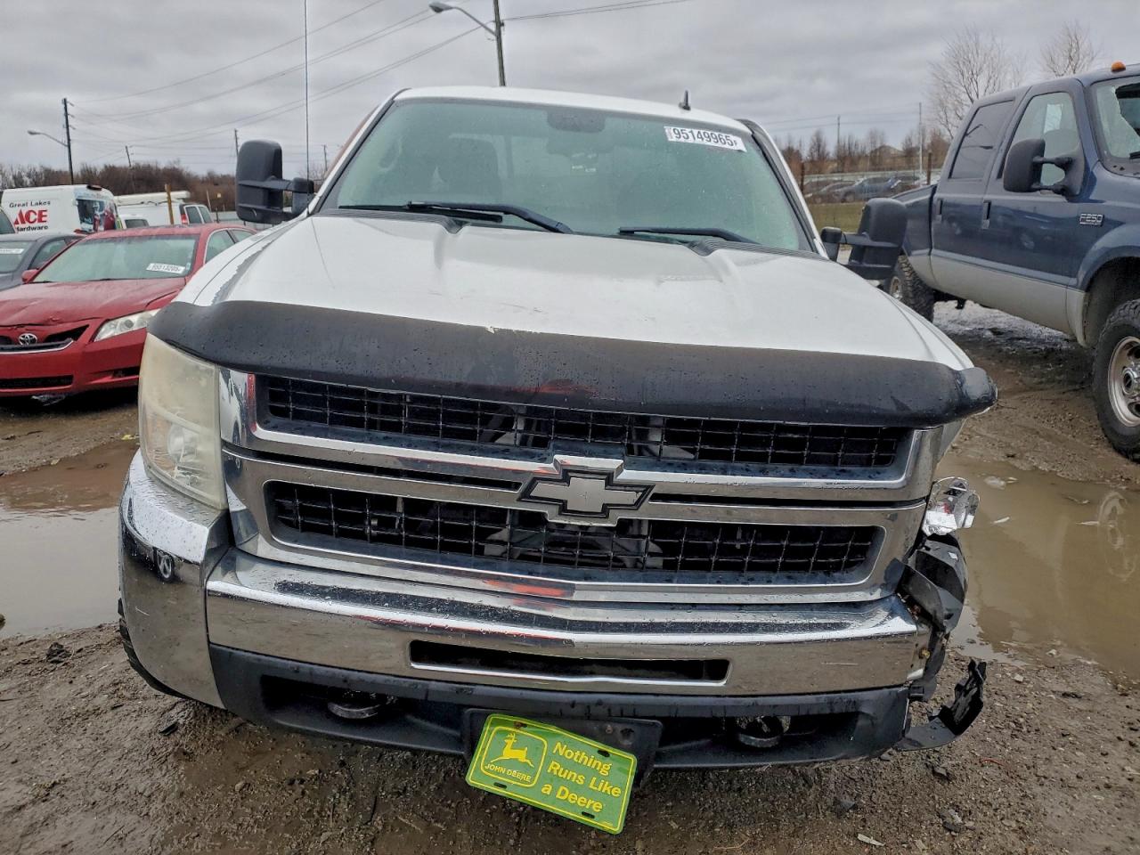 Chevrolet Silverado K2500 Heavy Duty Image 2