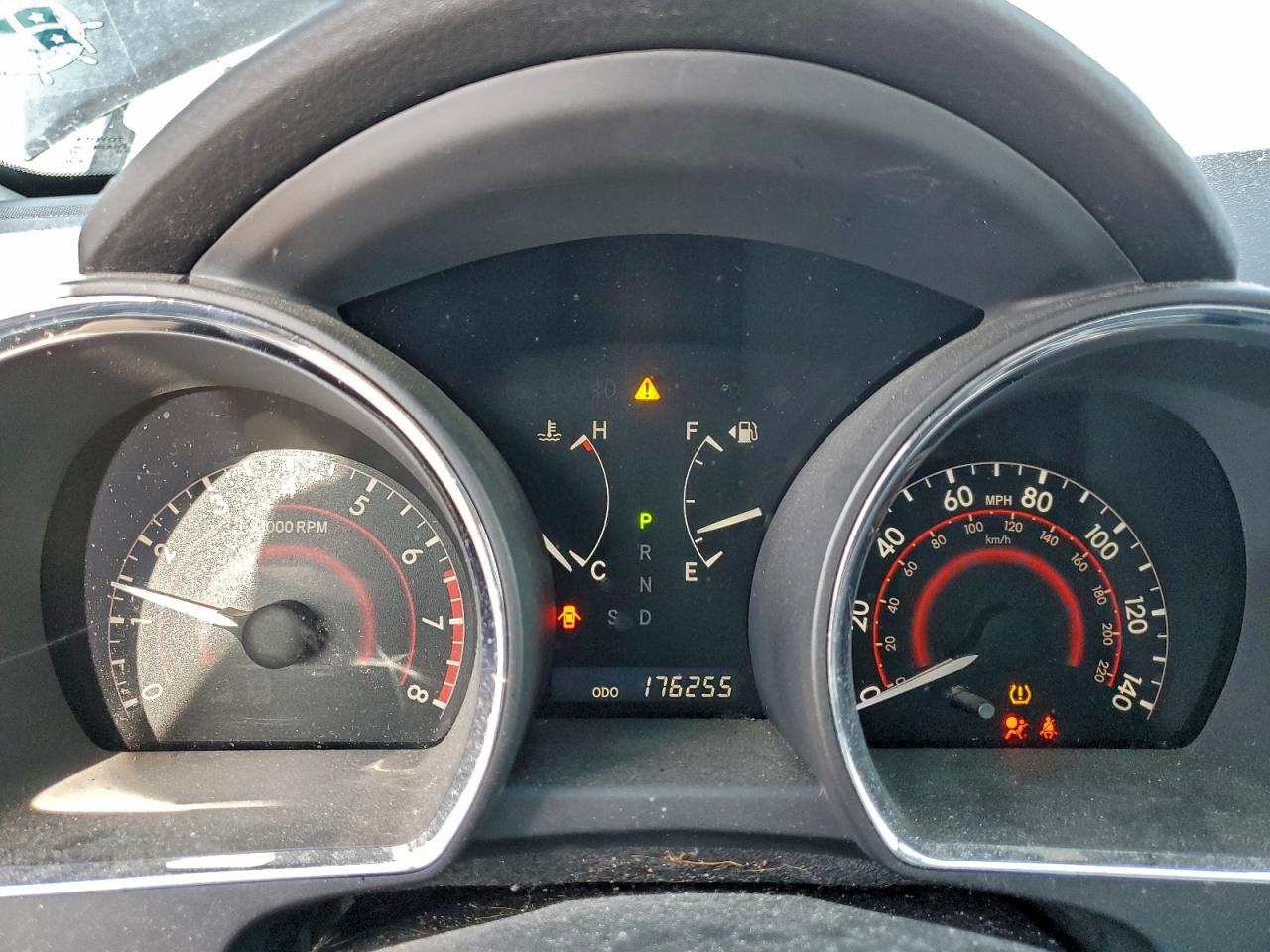 Toyota Highlander Base Image 10