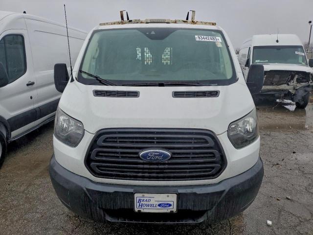 Ford Transit T-250 Image 9
