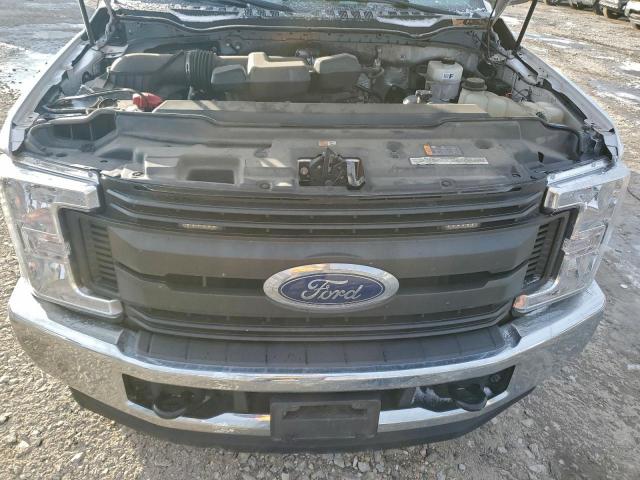 Ford F-350 Super Duty Image 7