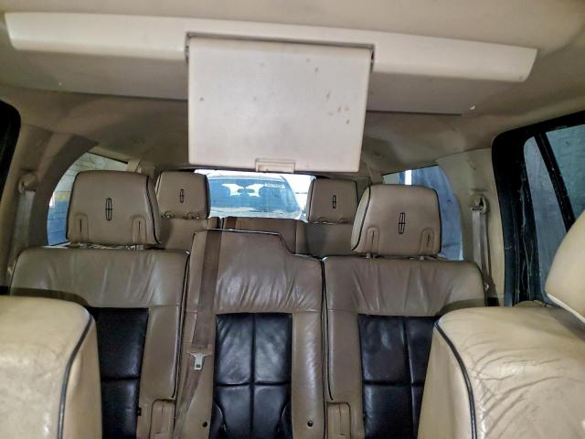 Lincoln Navigator L Image 8