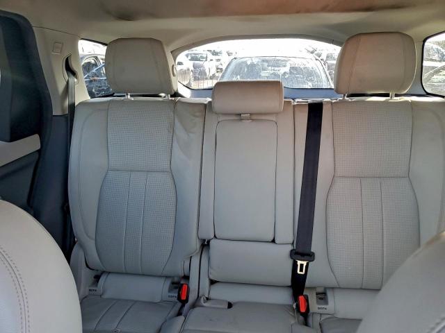 Land Rover Discovery Se Image 8