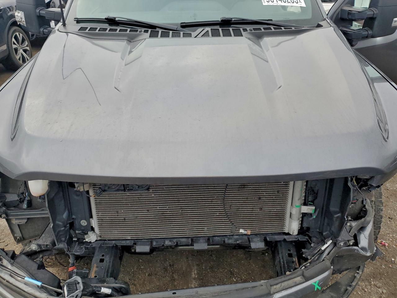 Ford F-150 Supercrew Image 11