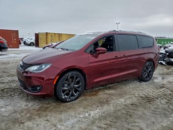  Salvage Chrysler Pacifica