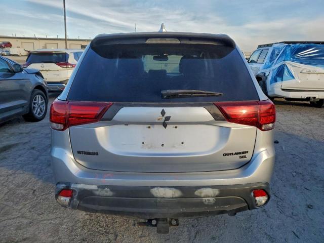 Mitsubishi Outlander Se Image 13