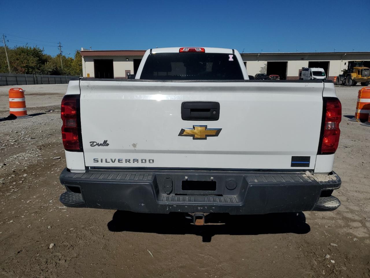 Chevrolet Silverado K1500 Image 11