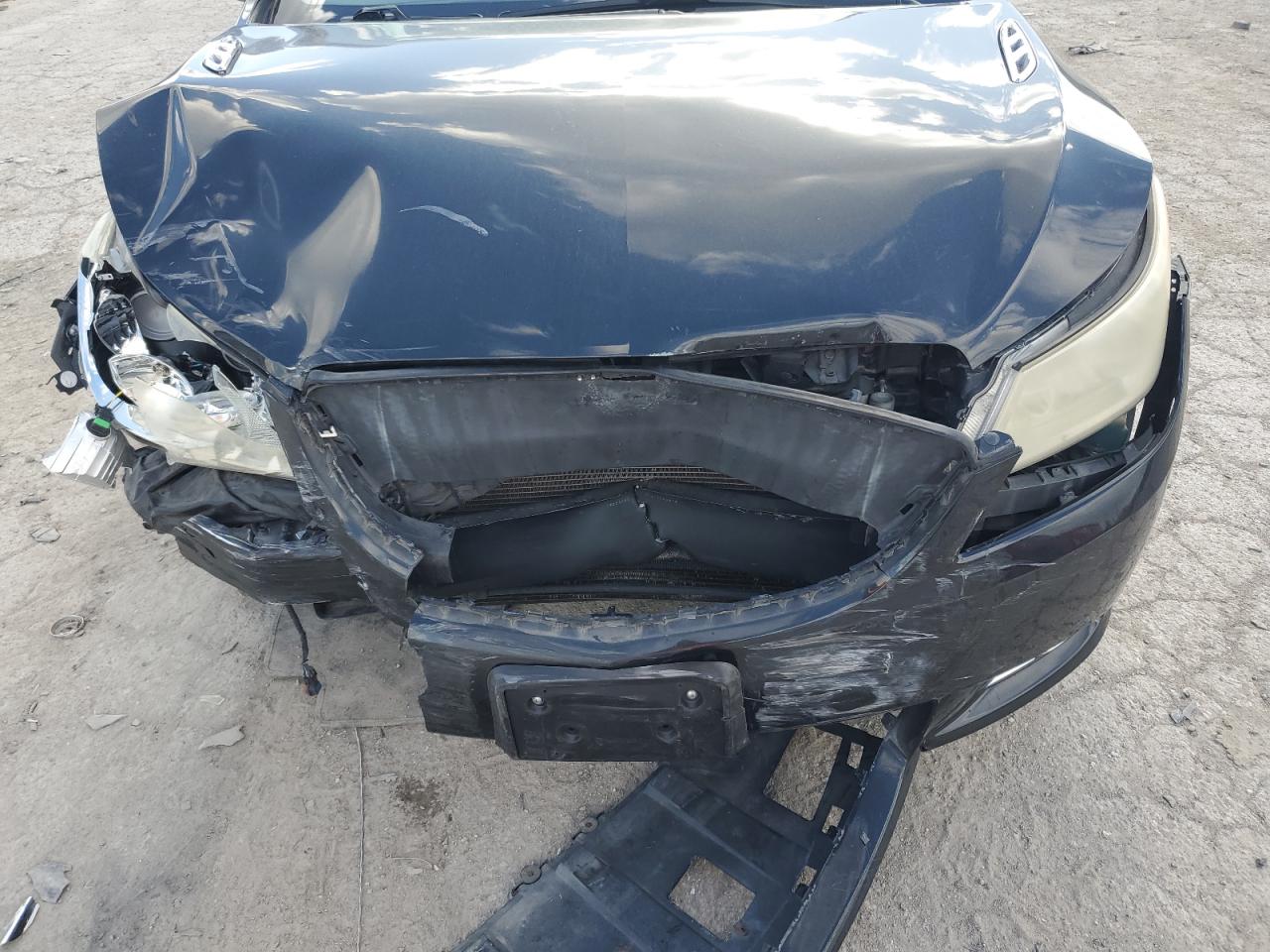 Buick LaCrosse Cxl Image 7