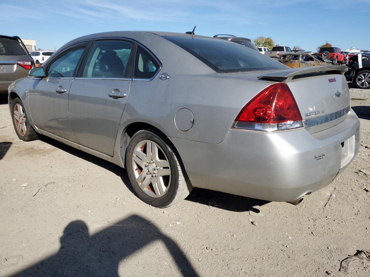 Chevrolet Impala Lt Image 3