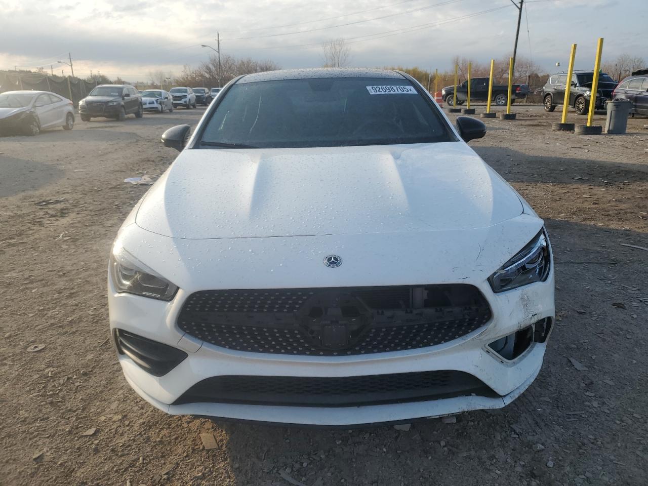 Mercedes-Benz Cla-class 250 Image 3