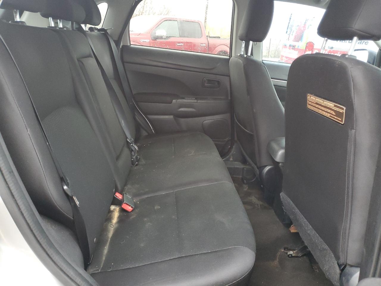 Mitsubishi Outlander Es Image 13