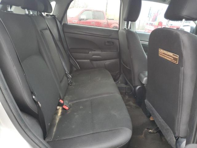 Mitsubishi Outlander Es Image 13