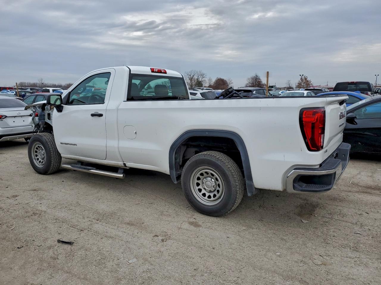 GMC Sierra C1500 Image 6