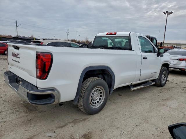 GMC Sierra C1500 Image 2