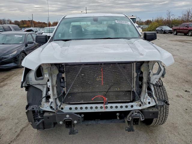 GMC Sierra C1500 Image 9