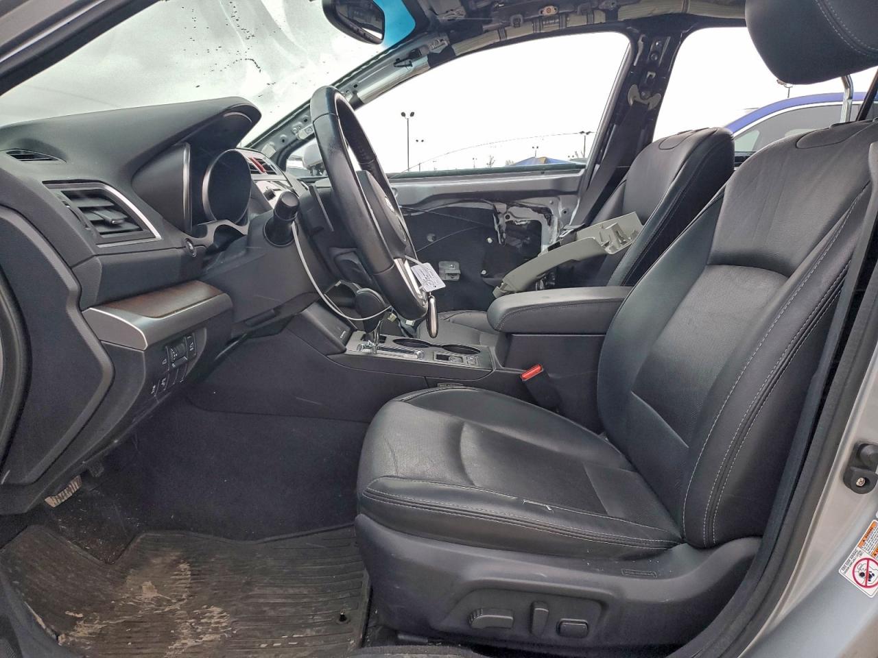 Subaru Outback 3.6r Limited Image 6