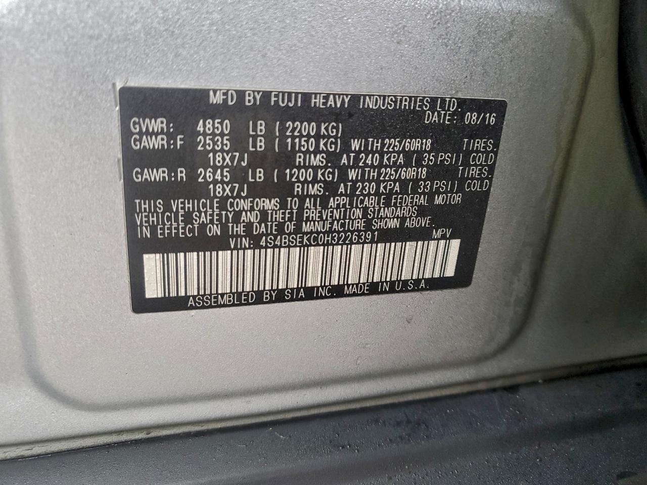 Subaru Outback 3.6r Limited Image 11