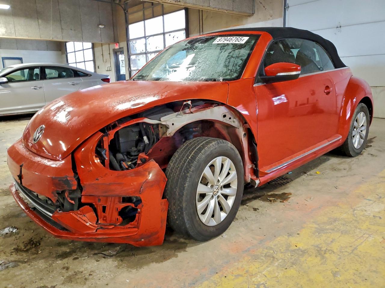 Volkswagen Beetle S Image 1