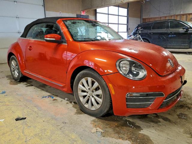 Volkswagen Beetle S Image 12