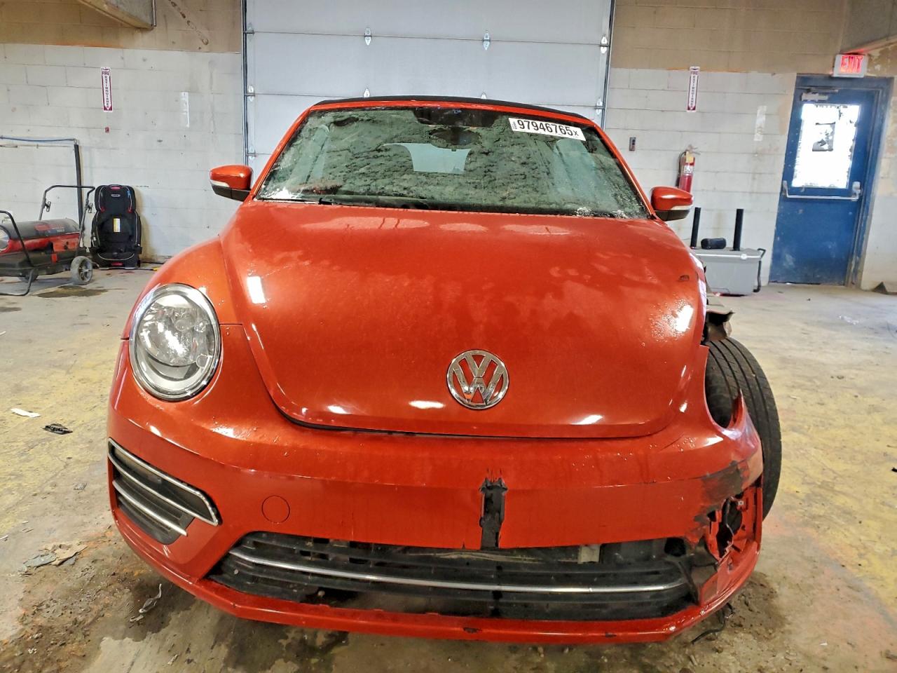 Volkswagen Beetle S Image 4