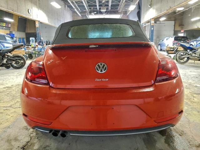 Volkswagen Beetle S Image 8