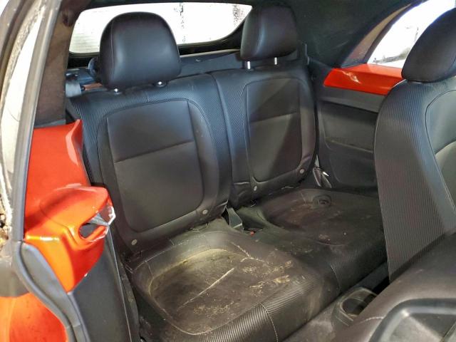 Volkswagen Beetle S Image 5