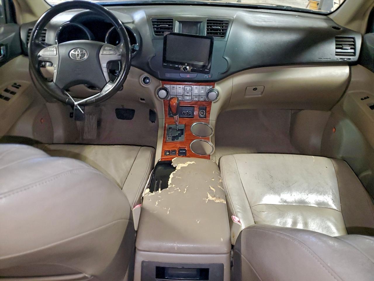 Toyota Highlander Limited Image 5